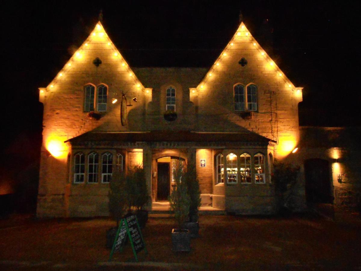 Willoughby Arms Hotell Little Bytham Eksteriør bilde
