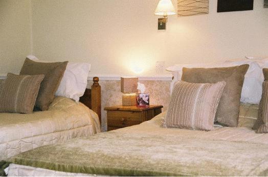 Willoughby Arms Hotell Little Bytham Eksteriør bilde